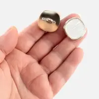 Набор пластиковых пуговиц на ножке, d=23 мм, 5 шт., цвет белый