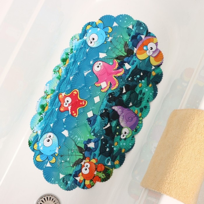 Коврик противоскользящий в ванну на присосках Доляна «Морские жители», 36×67 см