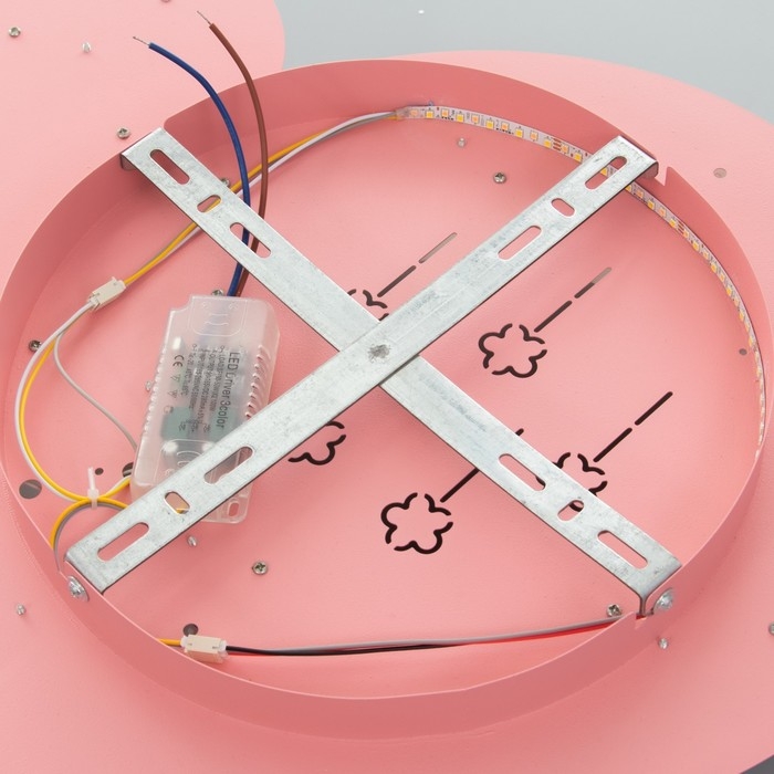 Люстра с ПДУ Люстра с ПДУ "Улиточка" 1хLED 108Вт 3000-6000К розовый 40х47х8,5 см BayerLux