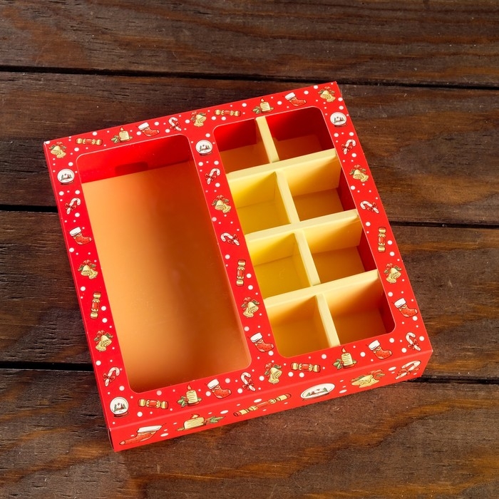 Новый год. Коробка под 8 конфет + шоколад, с окном,  Новый год. Коробка под 8 конфет + шоколад, с окном, "Ёлочные игрушки",17,7 х 17,85 х 3,85 см