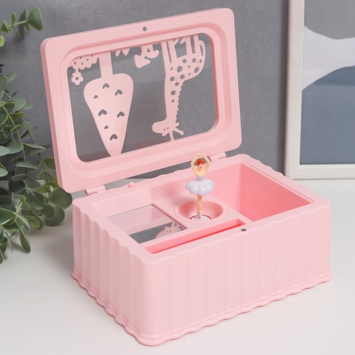 Шкатулка музыкальная механическая Шкатулка музыкальная механическая "Жираф и дерево" розовая 12,5х17,5х8 см