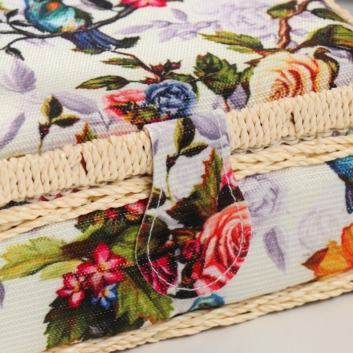 Шкатулка для рукоделия "Птицы в розовом саду" 18х12х9,5 см