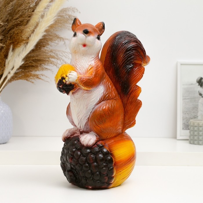Копилка Копилка "Белка на желуде" 25x15x35 см