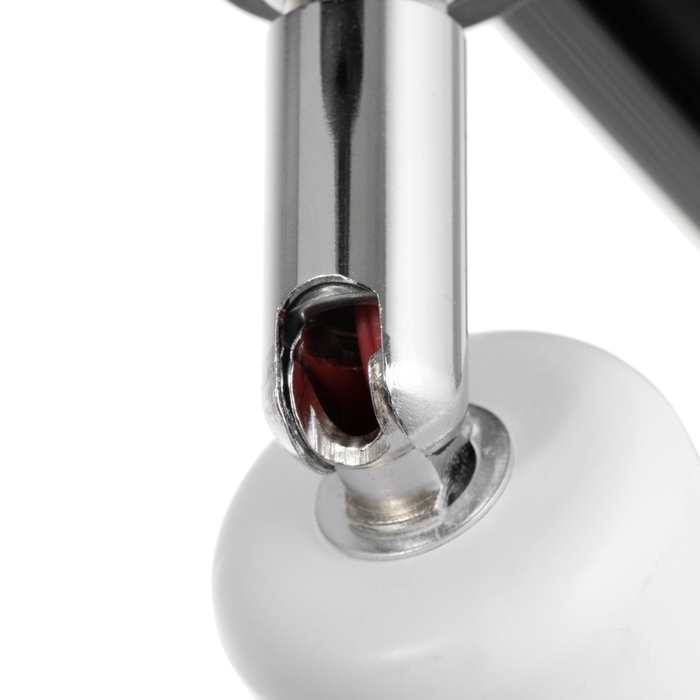 Светильник трековый Светильник трековый "Спот" Е27 40Вт белый 3,5х5,5х15см