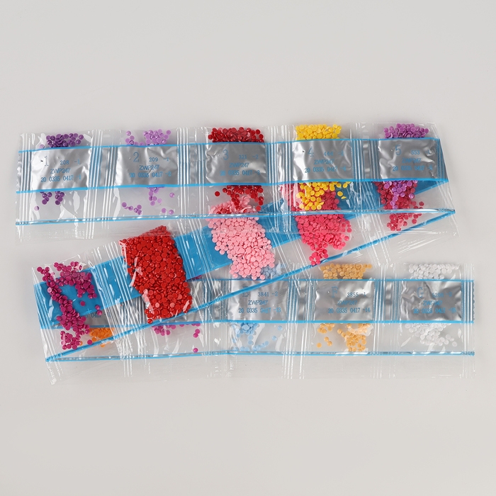 Новый год! Алмазная мозаика с частичным заполнением для детей. Наряди персонажа «Снежная красавица»