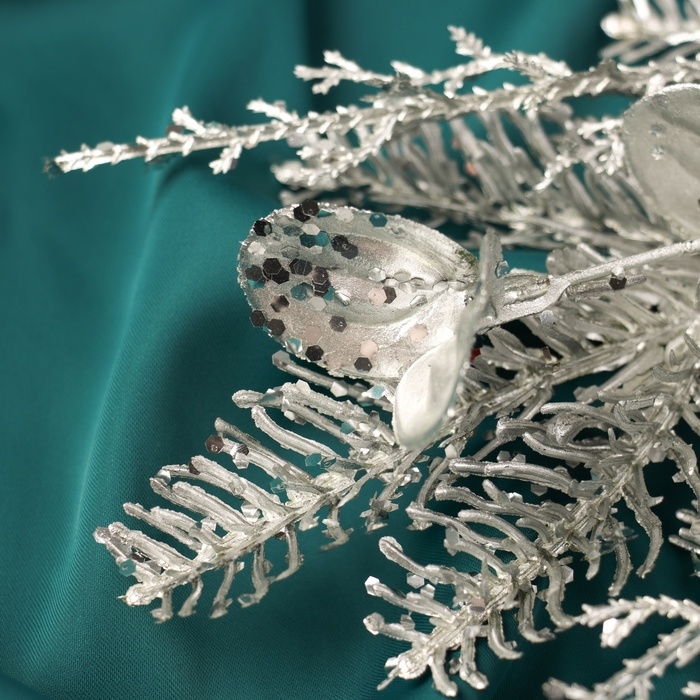 Декор  Декор "Новогодняя грация" веточка листочки, 37х14 см, серебро