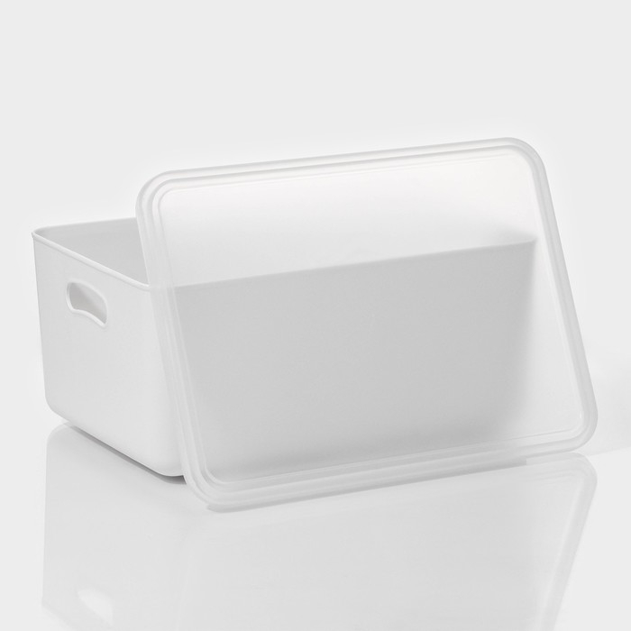 Контейнер для хранения с крышкой LaDо́m «Лёгкость», 36×26×16 см, цвет белый Контейнер для хранения с крышкой LaDо́m «Лёгкость», 36×26×16 см, цвет белый