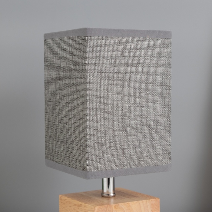 Лампа настольная Лампа настольная "Куб" 1х40Вт Е27 светлое дерево 11,5х11,5х27см