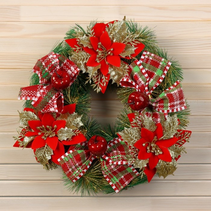 Венок новогодний d-30 см  Венок новогодний d-30 см "Яркая сказка" банты цветы яблоки