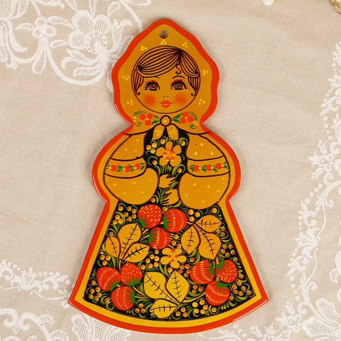 Доска разделочная «Девочка», 25×34 см, хохлома