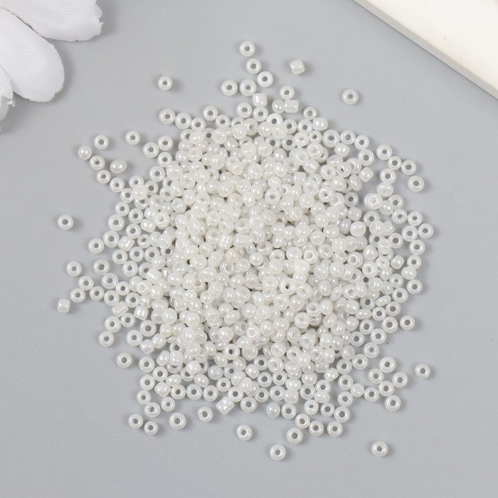 Бисер  Бисер "Астра"  11/0, 20 гр (141 белый/жемчужный)