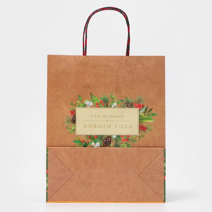 Новый год. Пакет бумажный подарочный новогодний крафт Новый год. Пакет бумажный подарочный новогодний крафт "Счастливого нового года" 18 х 22,3 х 10 см.