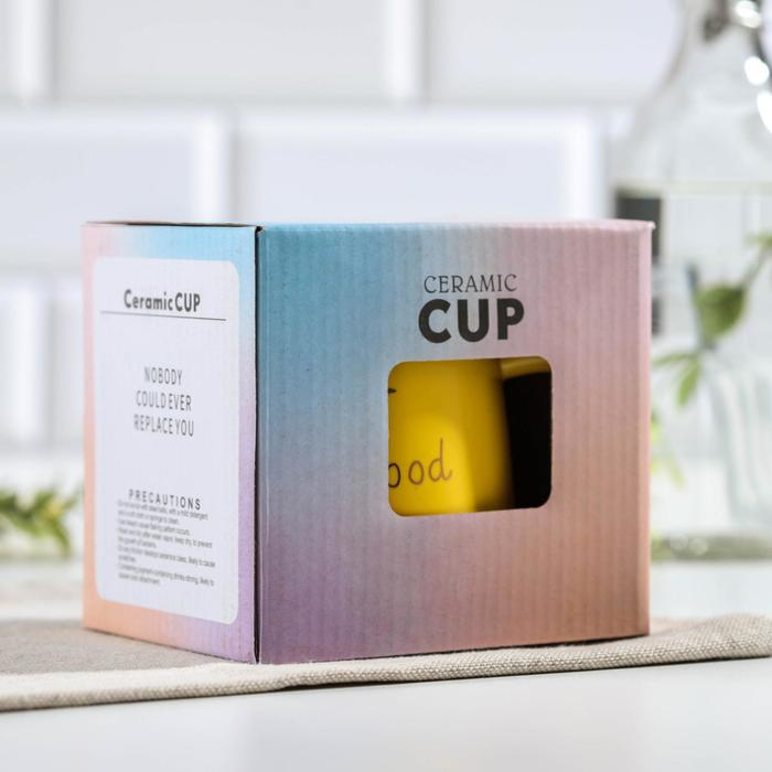 Кружка керамическая «Смайл», 350 мл, с деревянной крышкой и ложкой, цвет и рисунок МИКС