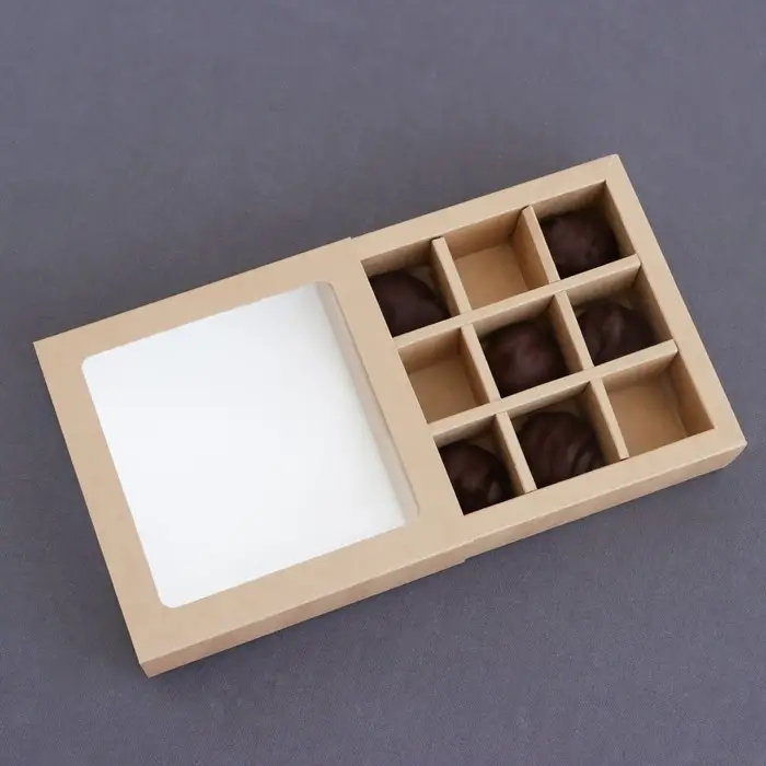 Коробка для 9 конфет, крафт, 13.5×13.5×3.2 см Коробка для 9 конфет, крафт, 13.5×13.5×3.2 см