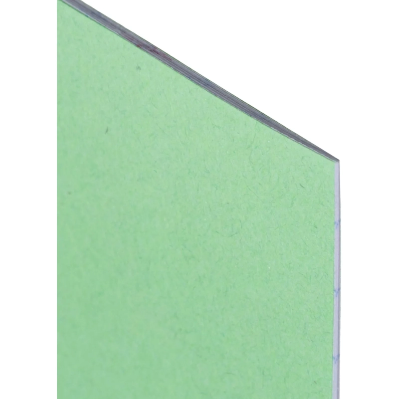 Тетрадь в зеленом офсете 12 л., крупная клетка уп. по 20 шт.,100% белизна