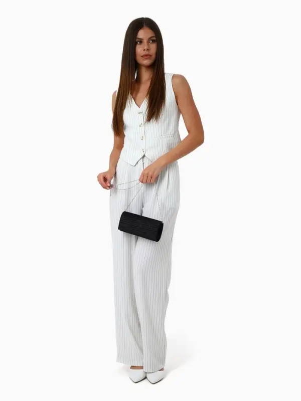 Сумка-клатч на магните, на серебристой цепочке, чёрная