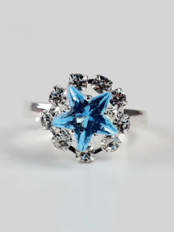 Вышивка крестиком для детей на деревянной канве &laquo;Сказочные узоры&raquo;, набор для творчества