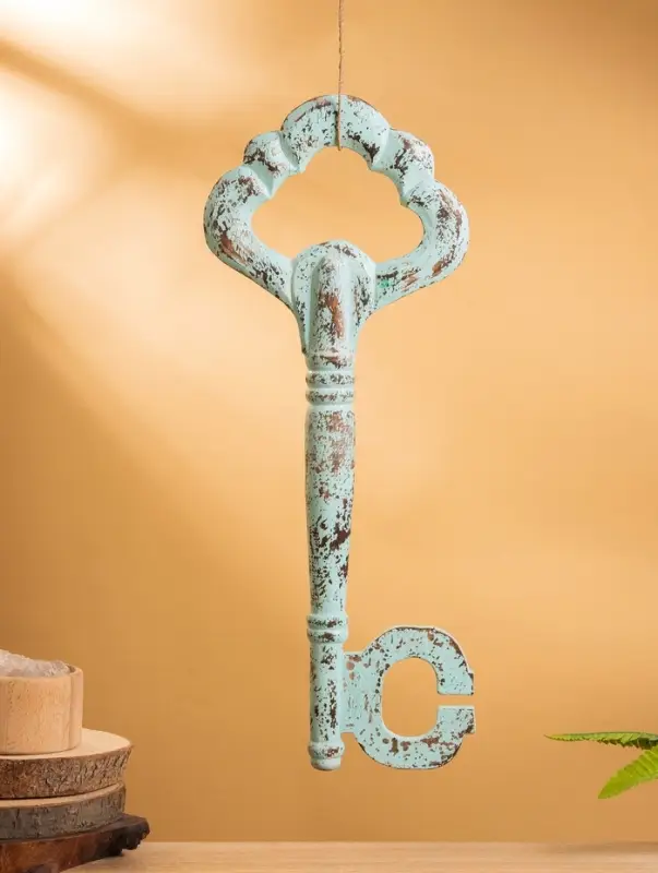 Сувенир «Ключ от счастья», 21×4.5×50 +/- 3 см, дерево, зелёный Сувенир «Ключ от счастья», 21×4.5×50 +/- 3 см, дерево, зелёный