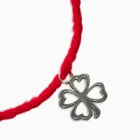 Браслет-оберег &laquo;Красная нить&raquo; шерстяная, на удачу, клевер, цвет серебро, 30 см