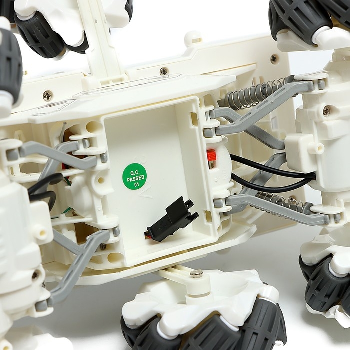 Машина «Луноход», радиоуправление, свет, подвижные элементы, с аккумулятором Машина «Луноход», радиоуправление, свет, подвижные элементы, с аккумулятором