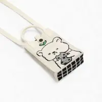 Сумка подр Мишка, 12*4*17, отд на кнопке, дл ремень, белый Сумка подр Мишка, 12*4*17, отд на кнопке, дл ремень, белый