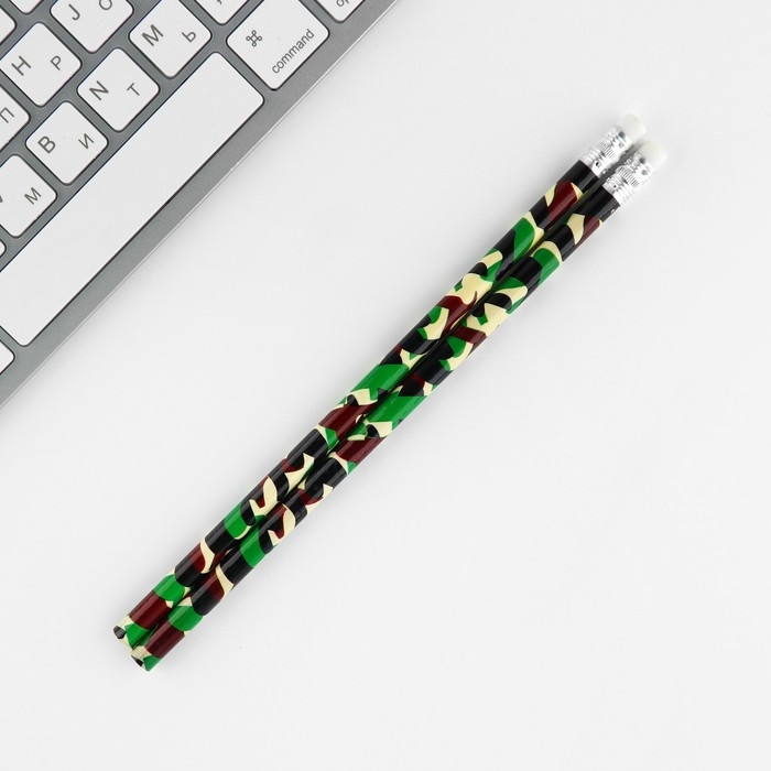 Подарочный набор «Герой и защитник. 23 февраля», блокнот, карандаши (2 шт) и значок Подарочный набор «Герой и защитник. 23 февраля», блокнот, карандаши (2 шт) и значок