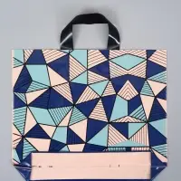 Пакет с петлевой ручкой "Геометрия" 35 х 30 х 8, см, 60 мкм