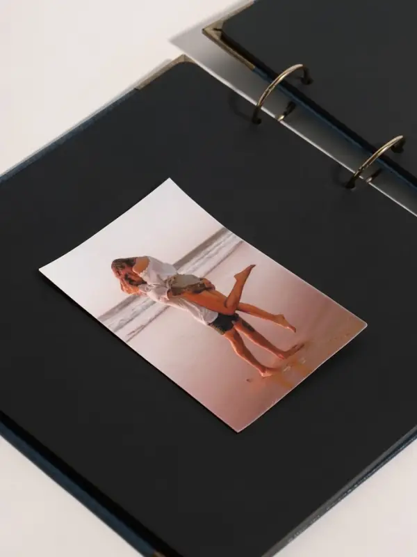 Фотоальбом на кольцах 25 листов &laquo;Сердце узорное&raquo;, синий, чёрный картон, с уголками, 26&times;27 см