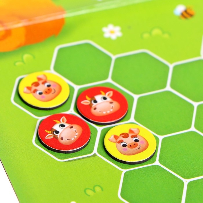 Настольная игра на логику «Битва за ферму», 2 игрока, 5+ Настольная игра на логику «Битва за ферму», 2 игрока, 5+