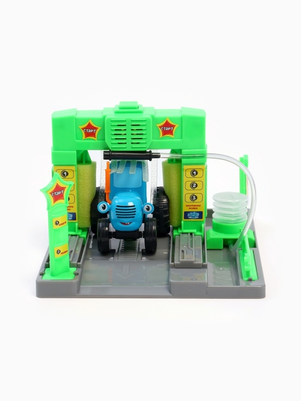 Автомойка &laquo;Синий трактор&raquo;, поливает водой, свет, звук