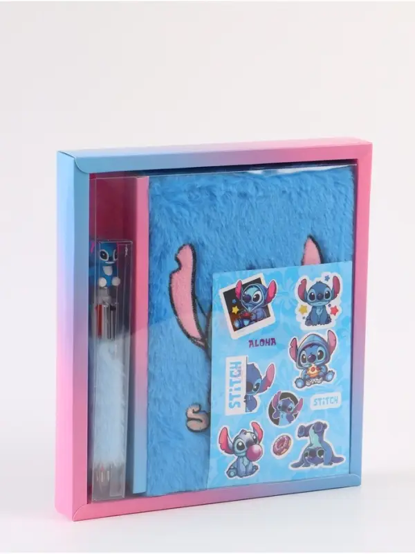 Пушистый блокнот и ручка многоцветная Стич, голубой Пушистый блокнот и ручка многоцветная Стич, голубой