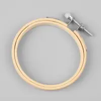 Пяльцы для вышивания, d=7.8/9.2 см