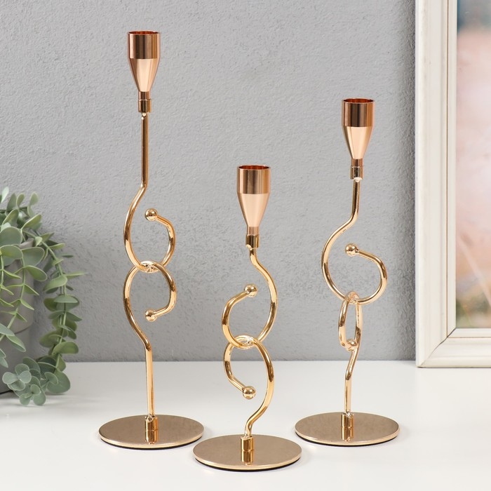 Подсвечник металл Подсвечник металл "Домиция" набор 3 шт золото d=2см высота 31; 25,4; 21,5 см 8х8х31 см