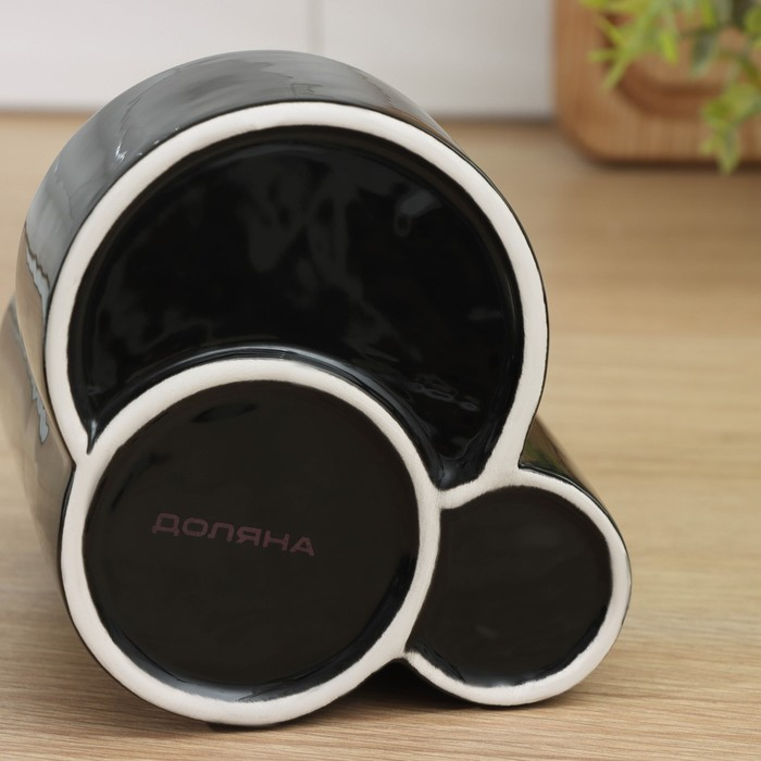 Дозатор для моющего средства Доляна «Милитари», 370 мл, с губкой и щёткой, цвет чёрный Дозатор для моющего средства Доляна «Милитари», 370 мл, с губкой и щёткой, цвет чёрный