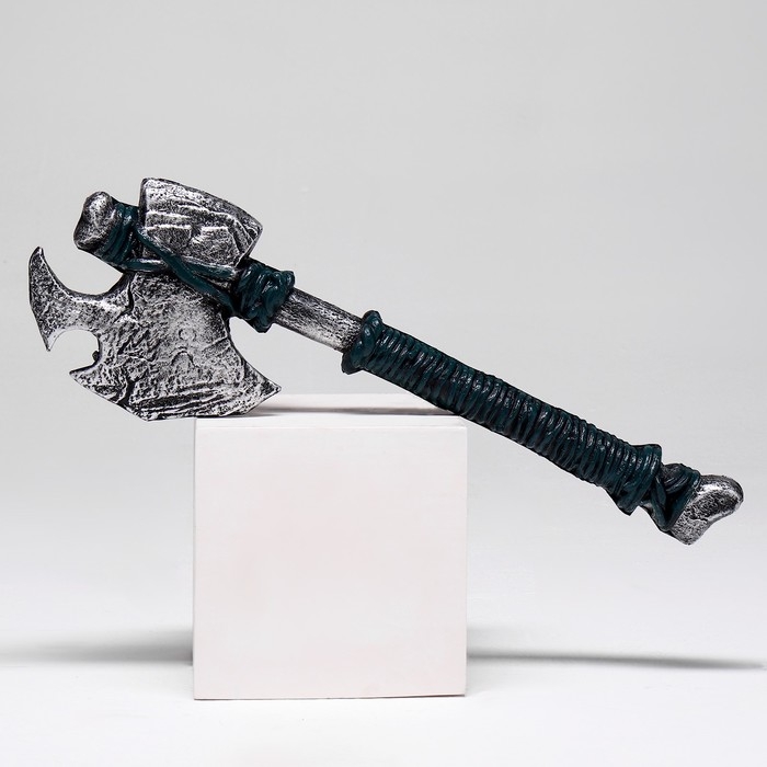 Сувенирное оружие Сувенирное оружие "Топор", 57*19см, пенополистирол