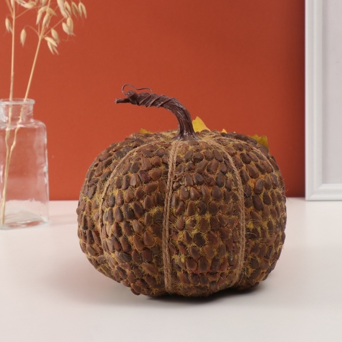 Декор Декор "Две совушки в осенней тыкве" 20х20х20 см