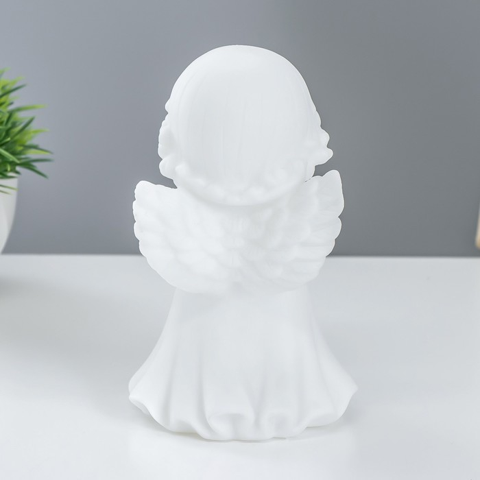 Ночник  Ночник "Ангелочек" LED батарейки 3xLR белый 8,5х8х14,5 см RISALUX