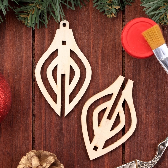 Деревянная игрушка на ёлку Деревянная игрушка на ёлку "Фигурная", вид 5, объёмная, 5х8,6х5 см