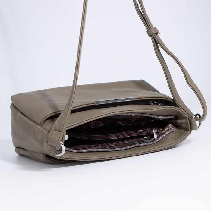 Сумка кросс-боди на молнии, цвет зелёный Сумка кросс-боди на молнии, цвет зелёный