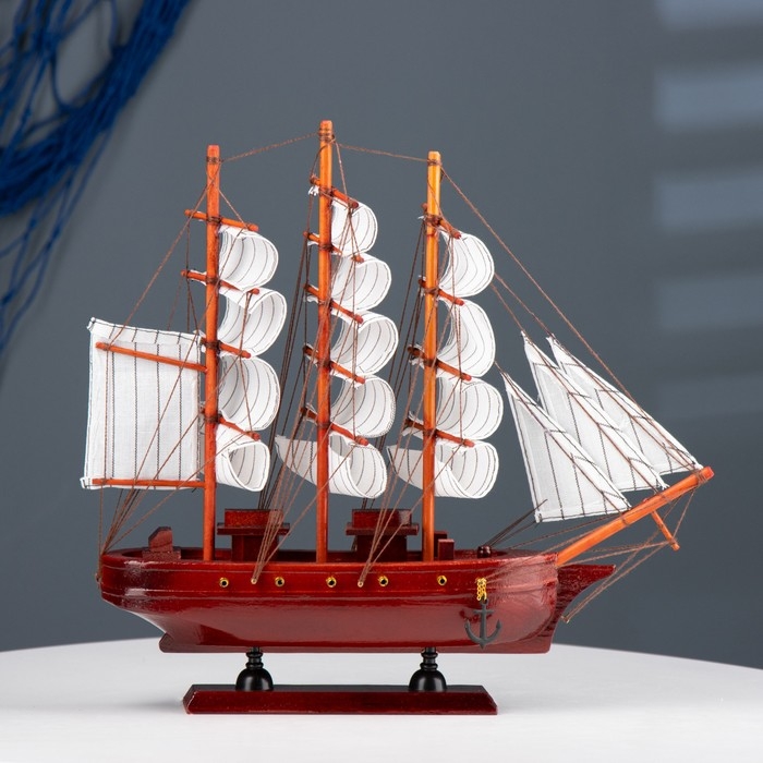 Сувенирная модель корабля &laquo;Остров сокровищ&raquo;, 33&times;6&times;32 см