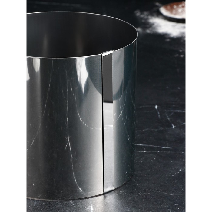 Форма для выпечки и выкладки с регулировкой размера «Круг», h-14 см, d-14-20 см Форма для выпечки и выкладки с регулировкой размера «Круг», h-14 см, d-14-20 см