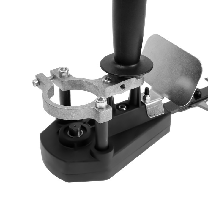 Насадка кусторез для УШМ ТУНДРА, рабочая часть 310 мм, ширина полотна 60 мм, М14/М10 Насадка кусторез для УШМ ТУНДРА, рабочая часть 310 мм, ширина полотна 60 мм, М14/М10