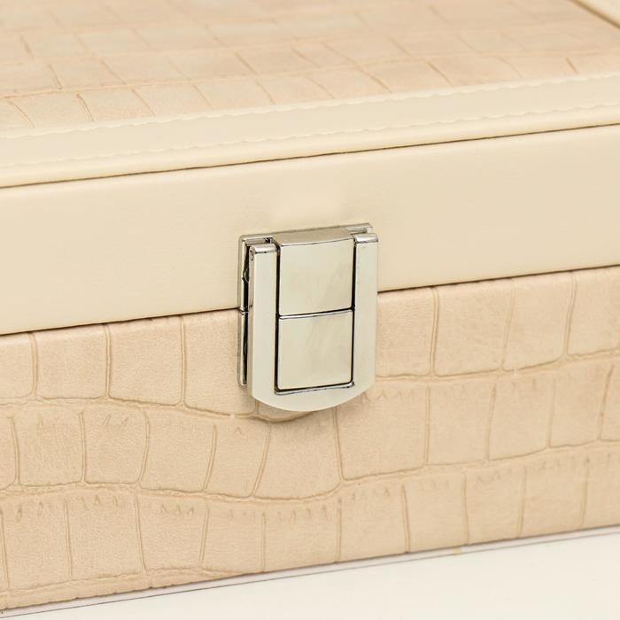 Шкатулка кожзам для украшений  Шкатулка кожзам для украшений "Молочный питон" комбинированная 7,5х14х20 см