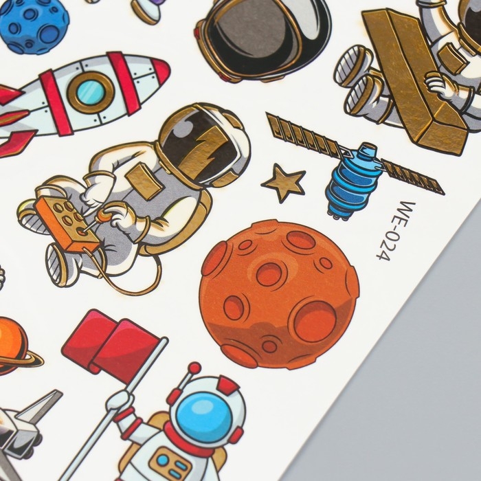 Татуировка на тело цветная Татуировка на тело цветная "Космический герой" с золотом 15х10,5 см