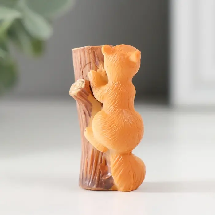 Фигурка полистоун &laquo;Озорная белочка&raquo;, 2&times;5&times;4 см, МИКС
