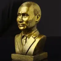 Бюст В.В. Путин, 9х7х5 см, золото