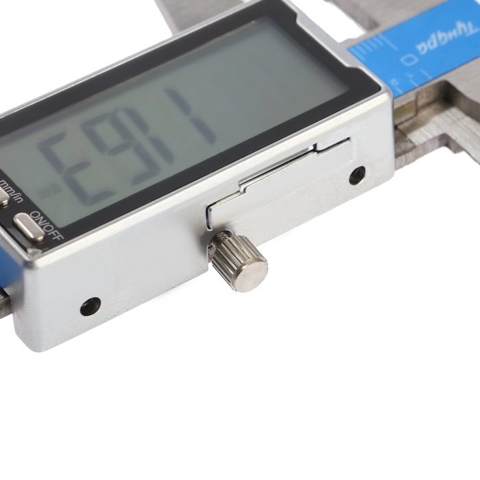 Штангенциркуль электронный ТУНДРА ПРОФИ, металлический, с глубиномером, 150 мм Штангенциркуль электронный ТУНДРА ПРОФИ, металлический, с глубиномером, 150 мм