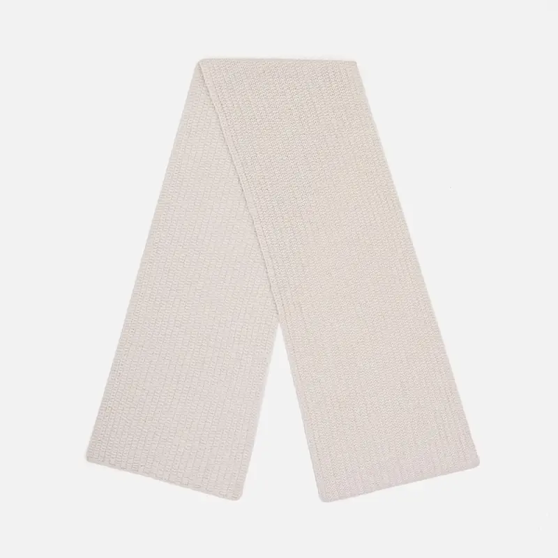 Шарф Frissonelle, жемчужно-белый Шарф Frissonelle, жемчужно-белый