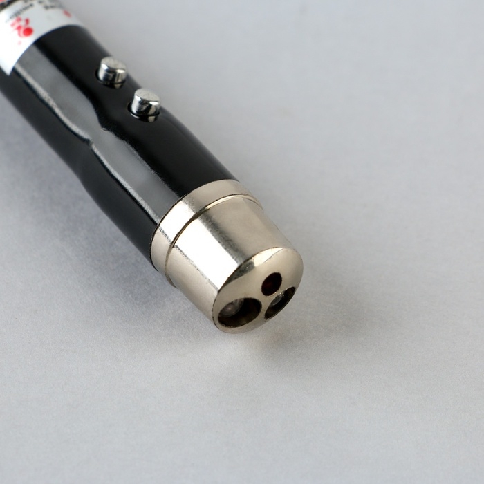 Игрушка для кошек лазер+мышь «Праздник у кота» Игрушка для кошек лазер+мышь «Праздник у кота»