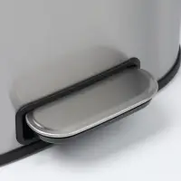 Ведро мусорное с педалью St&ouml;lz, 12 л, нержавеющая сталь, хром матовый